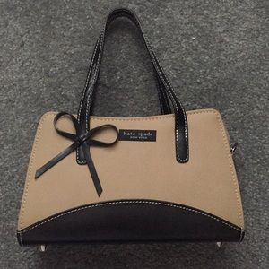Kate spade hand bag